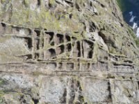 Pyrenees 458 : Pierre rainures