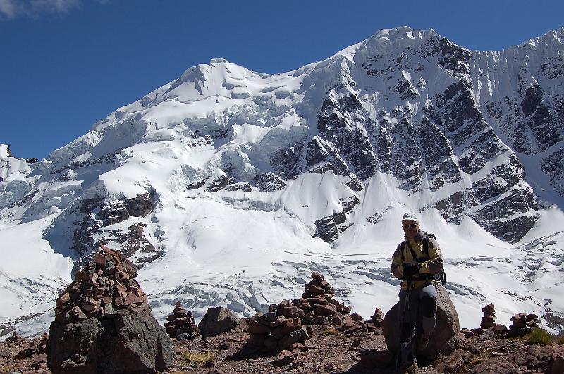 DSC_6128.JPG - Col de Ticclacocha ou Campo (5050m), avec derrière le Nevado Puca Punta.