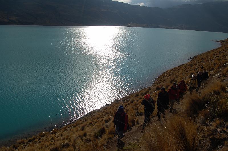 DSC_6334.JPG - Dernier jour, nous longeons le lac Singrenacocha sur toute sa longueur.