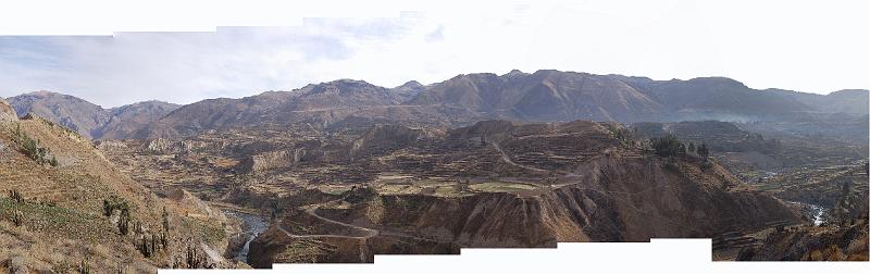 DSC_6629_P.JPG - Vue d'ensemble de la vallée de Colca.